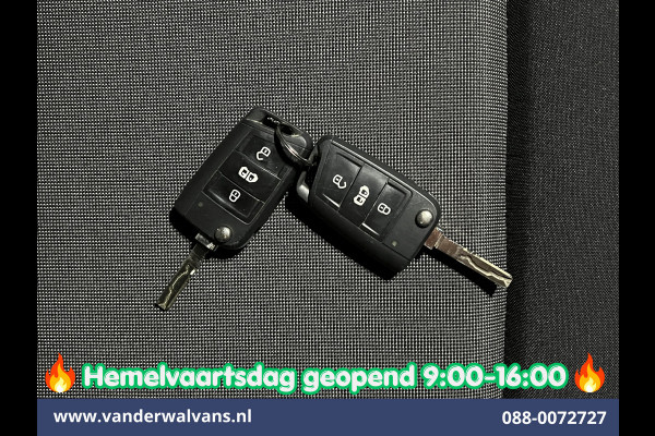 Volkswagen Crafter 2.0 TDI 141pk L3H3 L2H2 Euro6 Airco | Camera | Apple Carplay | Cruisecontrol Android Auto