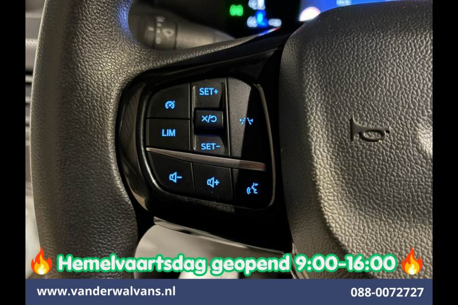 Ford Transit Custom 2.0 TDCI 136pk L2H1 Euro6 Airco | Camera | Apple Carplay | LED | Cruisecontrol | Verwarmde voorruit Android Auto, Parkeersensoren, Bijrijdersbank, 2800kg trekvermogen