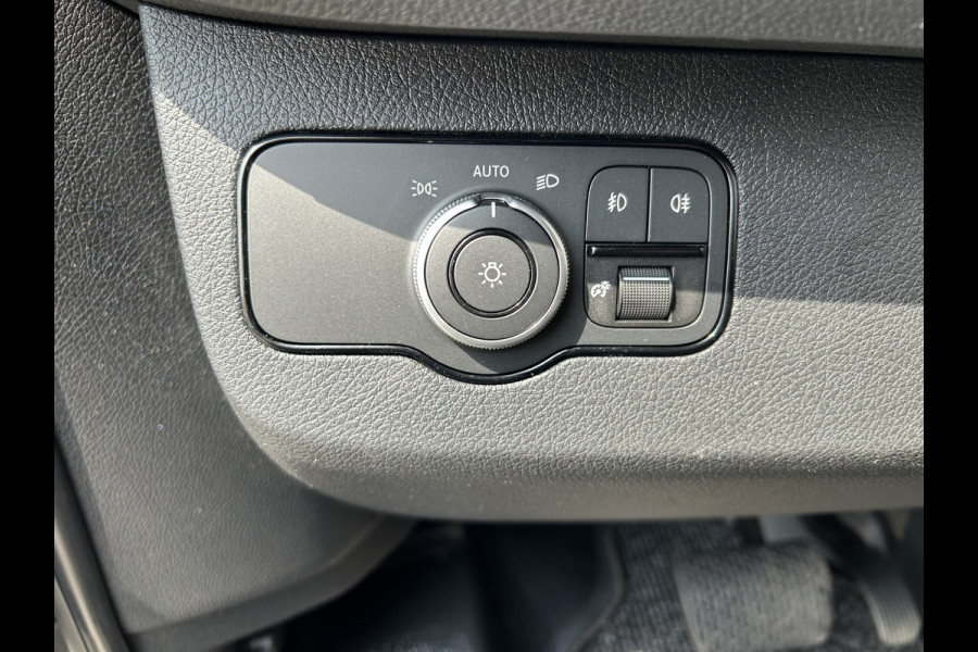 Mercedes-Benz Sprinter 317 CDI L2 H2 Pro LED / MBUX / Navigatie / Camera / Parkeersensoren / Cruise control / Airco / 270 Graden achterdeuren
