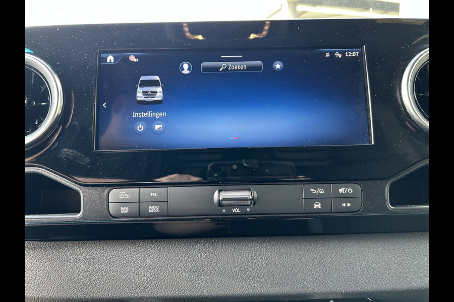 Mercedes-Benz Sprinter 317 CDI L2 H2 Pro LED / MBUX / Navigatie / Camera / Parkeersensoren / Cruise control / Airco / 270 Graden achterdeuren