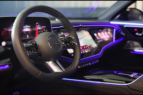 Mercedes-Benz E-Klasse Estate 300 e AMG 53 Look / HYPERSCREEN / BURMESTER / Head Up / 360 Camera / Aug Reality / Pano / 22 Inch