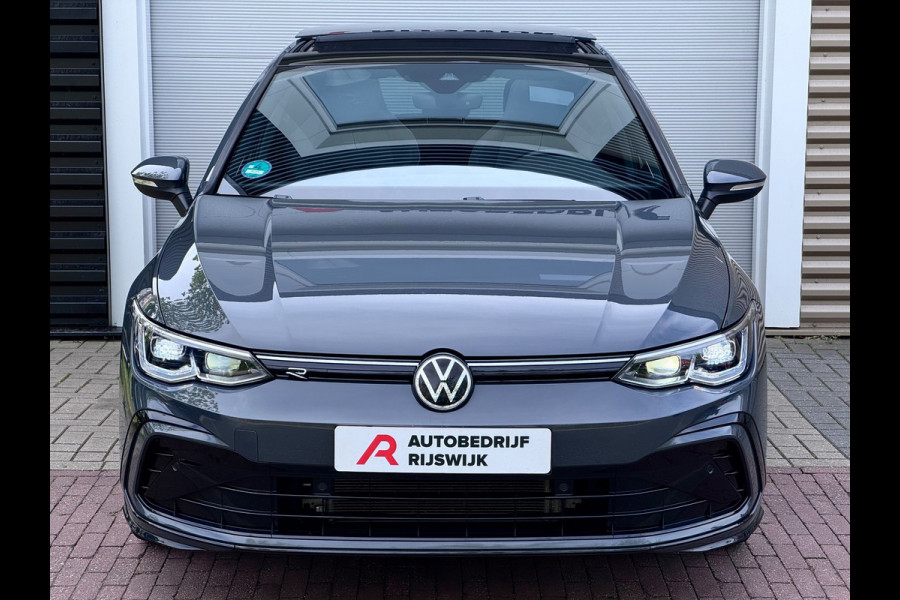 Volkswagen Golf 1.5 eTSI R-Line Pano/H&K/Matrix/Trekhaak