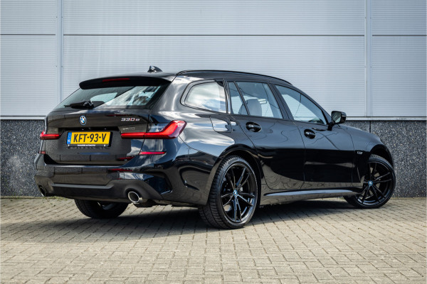 BMW 3 Serie Touring 330e M-sport Adaptief onderstel / 19inch / elec stoelen / Camera / Stoelverwarming