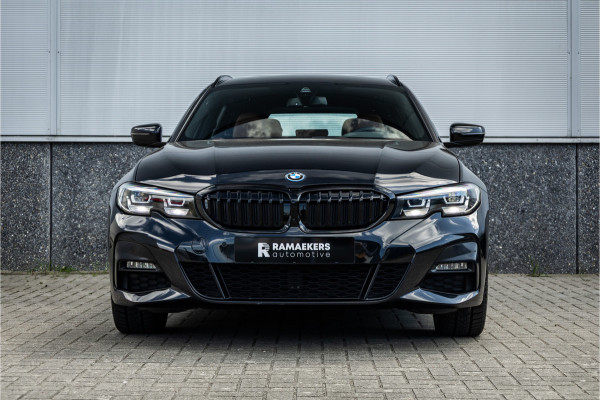 BMW 3 Serie Touring 330e M-sport Adaptief onderstel / 19inch / elec stoelen / Camera / Stoelverwarming