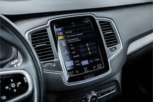 Volvo XC90 2.0 T8 Recharge AWD 7 pers / Trekhaak / Harman Kardon / Leder / Adaptieve Cruise / 360 camera /