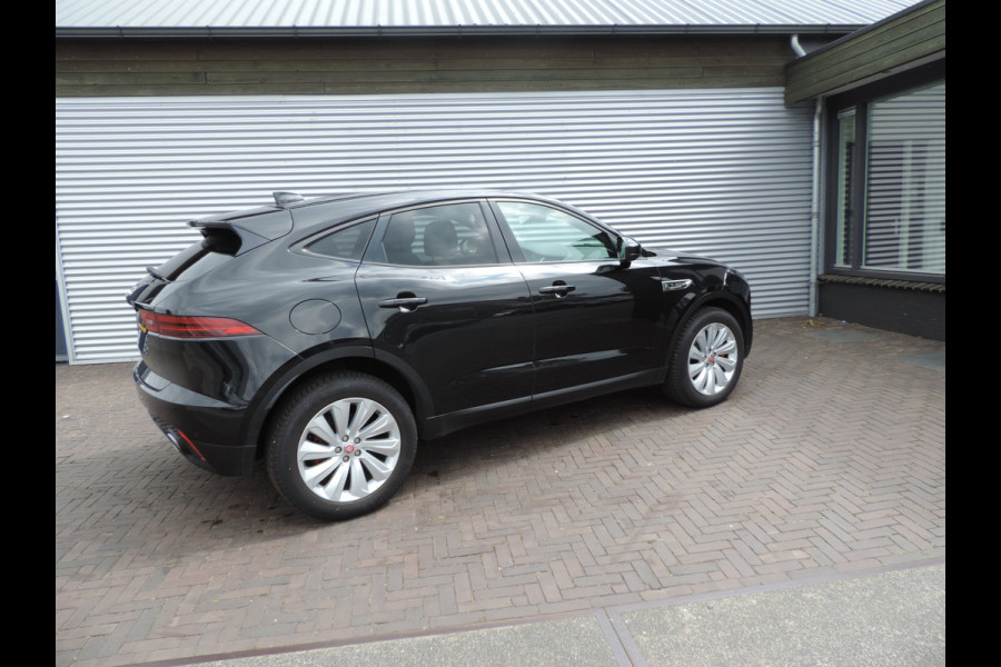 Jaguar E-Pace 2.0 D150 R-Dynamic S