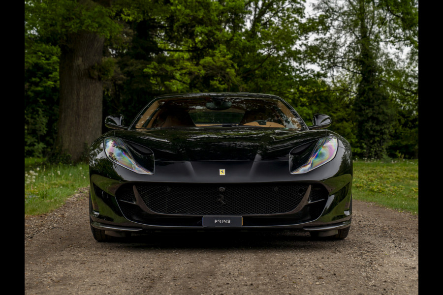 Ferrari 812 Superfast | Atelier Car | Full alcantara & carbon!