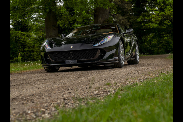 Ferrari 812 Superfast | Atelier Car | Full alcantara & carbon!