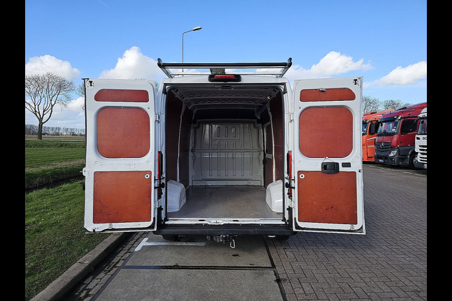 Fiat Ducato 30 2.3 MultiJet L2H2 Maxi Clima EURO6 trekhaak cruise control airco navi camera dodehoek detectie