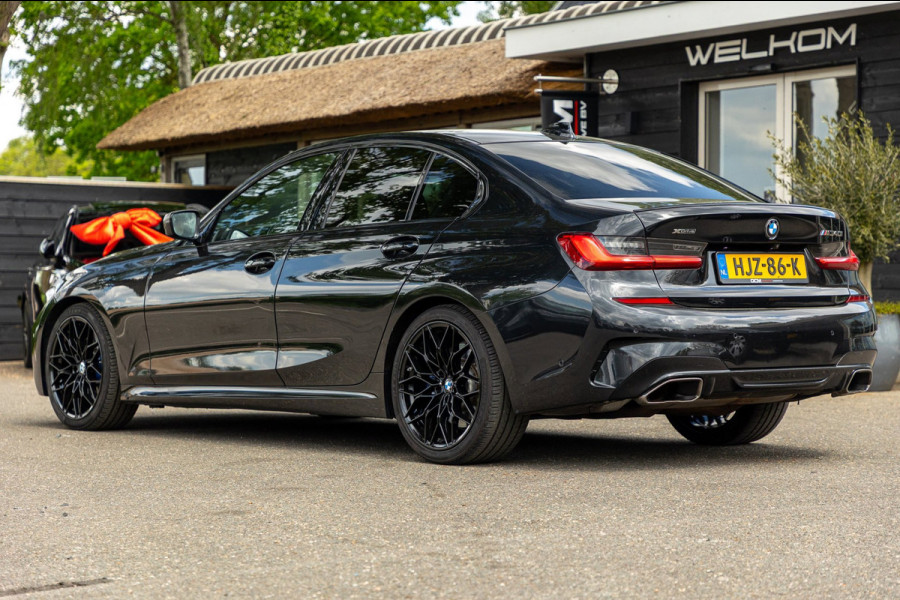 BMW 3-serie M340i xDrive Laserlight I Live Cockpit Professional I Head-Up I Adaptive cruise I Sfeerverlichting