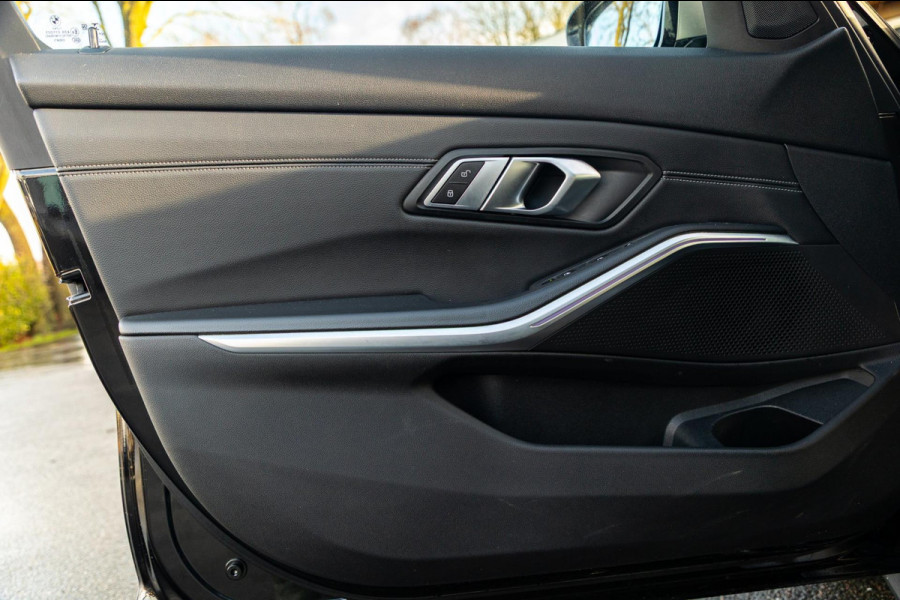 BMW 3-serie M340i xDrive Laserlight I Live Cockpit Professional I Head-Up I Adaptive cruise I Sfeerverlichting