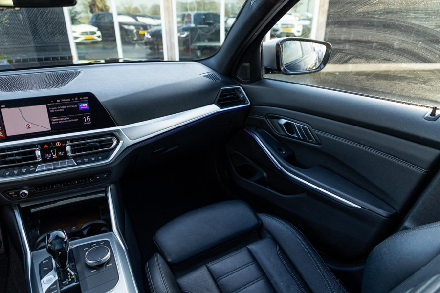 BMW 3-serie M340i xDrive Laserlight I Live Cockpit Professional I Head-Up I Adaptive cruise I Sfeerverlichting