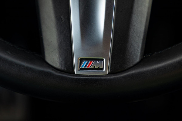 BMW 3-serie M340i xDrive Laserlight I Live Cockpit Professional I Head-Up I Adaptive cruise I Sfeerverlichting