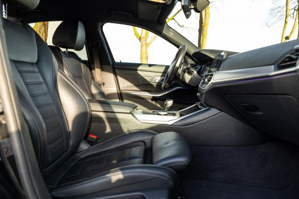 BMW 3-serie M340i xDrive Laserlight I Live Cockpit Professional I Head-Up I Adaptive cruise I Sfeerverlichting