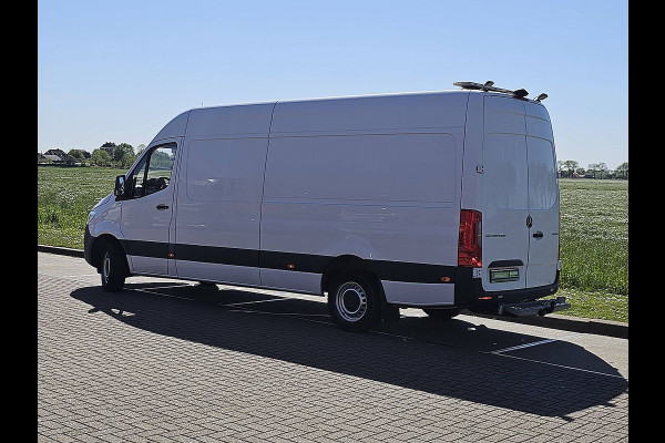 Mercedes-Benz Sprinter 317 L3H2 3.5T Trekhaak Mbux Camera 170Pk Euro6 Airco! L3H2 3.5T-AHG Mbux Camera 170Pk Euro6 Airco!