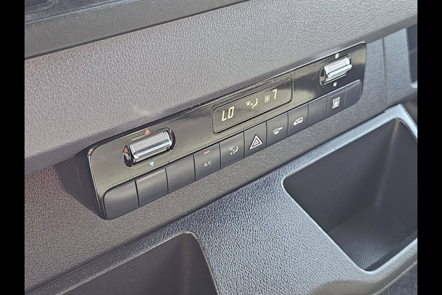 Mercedes-Benz Sprinter 317 L3H2 3.5T Trekhaak Mbux Camera 170Pk Euro6 Airco! L3H2 3.5T-AHG Mbux Camera 170Pk Euro6 Airco!