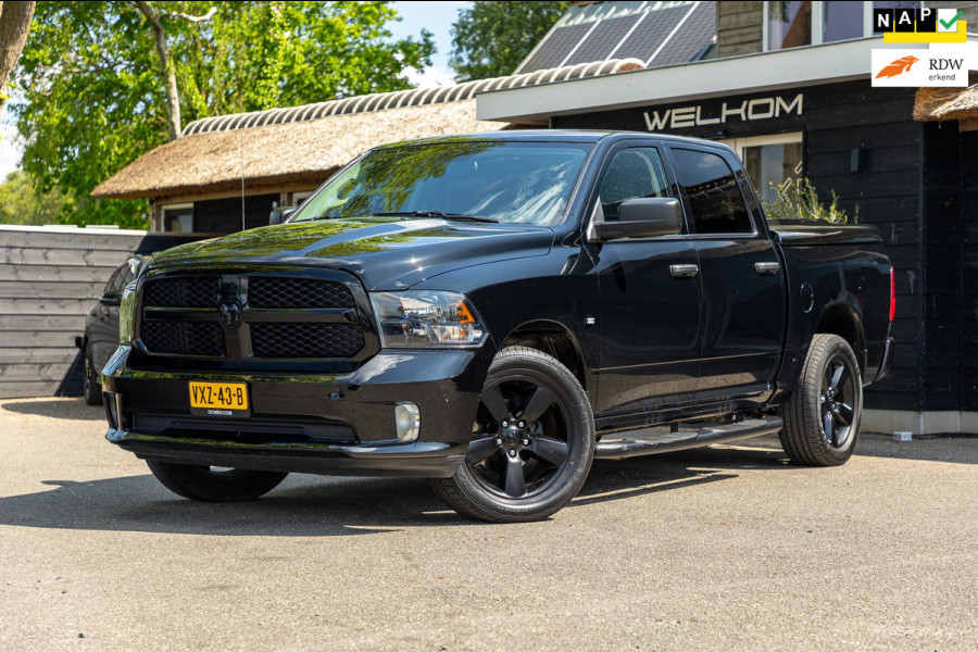 Dodge Ram 1500 5.7 V8 4x4 Crew Cab Big Horn Trekhaak I LPG I Sidebars I CarPlay I BTW I NAP