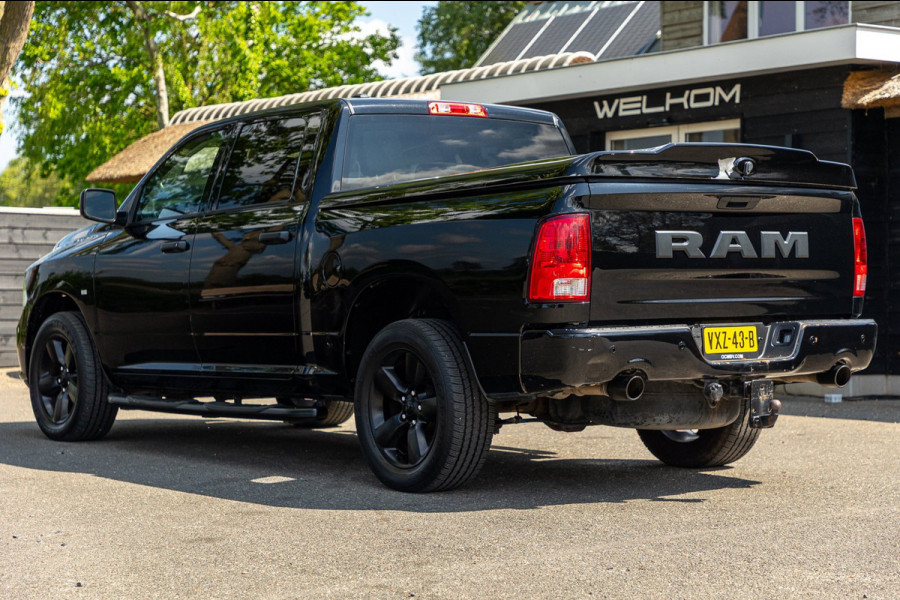 Dodge Ram 1500 5.7 V8 4x4 Crew Cab Big Horn Trekhaak I LPG I Sidebars I CarPlay I BTW I NAP