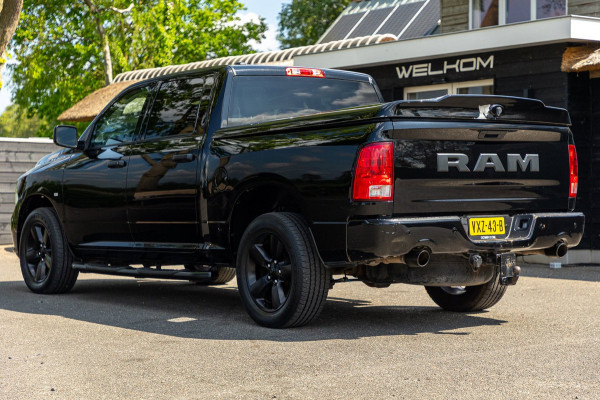 Dodge Ram 1500 5.7 V8 4x4 Crew Cab Big Horn Trekhaak I LPG I Sidebars I CarPlay I BTW I NAP