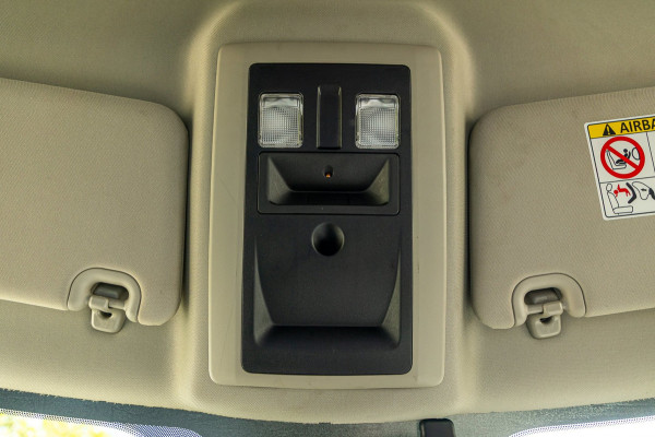 Dodge Ram 1500 5.7 V8 4x4 Crew Cab Big Horn Trekhaak I LPG I Sidebars I CarPlay I BTW I NAP