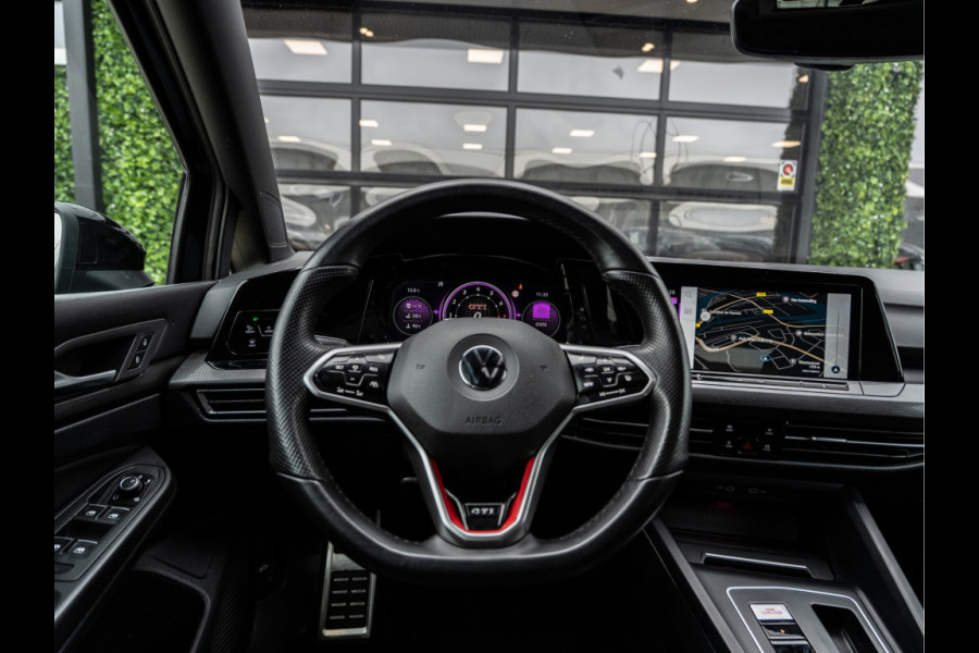 Volkswagen Golf 2.0 TSI GTI