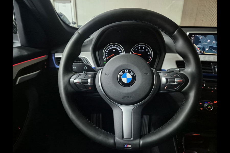BMW X1 XDrive20i High Executive | Clima | Navi | Pano | Cruise | Camera | Stoelverwarming |