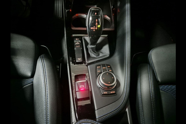 BMW X1 XDrive20i High Executive | Clima | Navi | Pano | Cruise | Camera | Stoelverwarming |