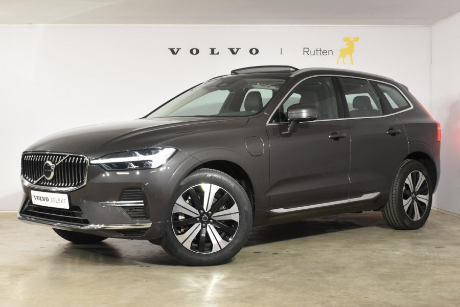 Volvo XC60 T6 350PK Automaat Plug-in Hybrid AWD Plus Bright / Navigatie / Elektrisch glazen schuif-kanteldak / Leren bekleding / Stuur & Stoelverwarming / Elektrische stoelen met geheugen / Elektrische achterklep / Cruise control