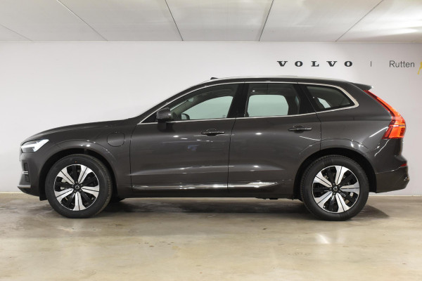 Volvo XC60 T6 350PK Automaat Plug-in Hybrid AWD Plus Bright / Navigatie / Elektrisch glazen schuif-kanteldak / Leren bekleding / Stuur & Stoelverwarming / Elektrische stoelen met geheugen / Elektrische achterklep / Cruise control