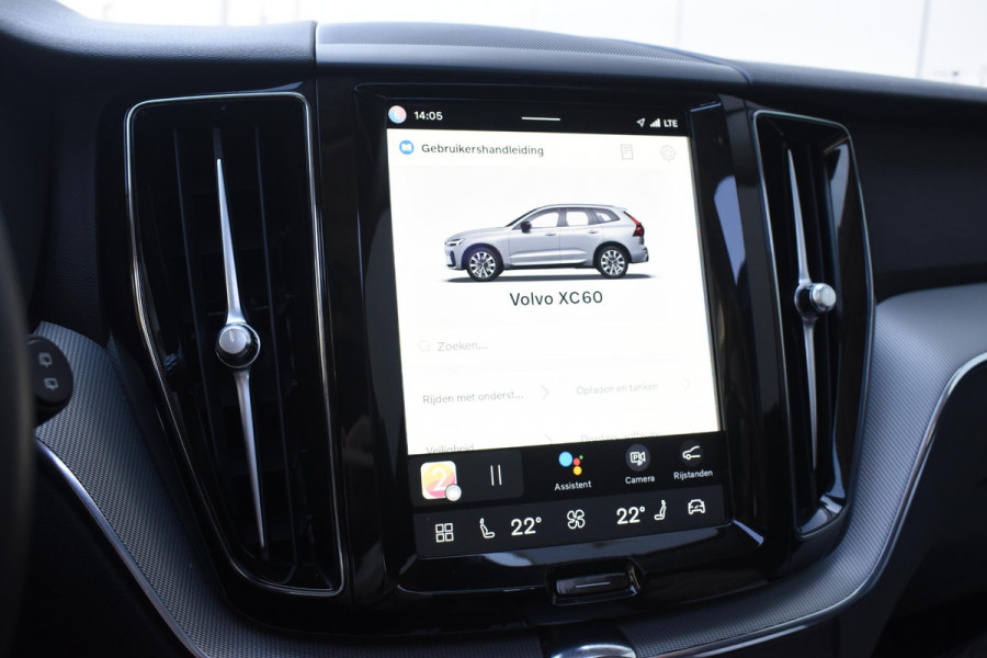 Volvo XC60 T6 350PK Automaat Plug-in Hybrid AWD Plus Bright / Navigatie / Elektrisch glazen schuif-kanteldak / Leren bekleding / Stuur & Stoelverwarming / Elektrische stoelen met geheugen / Elektrische achterklep / Cruise control