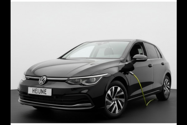 Volkswagen Golf eHybrid PHEV 204PK DSG STYLE CAMERA/NAVI/STUURVERW.