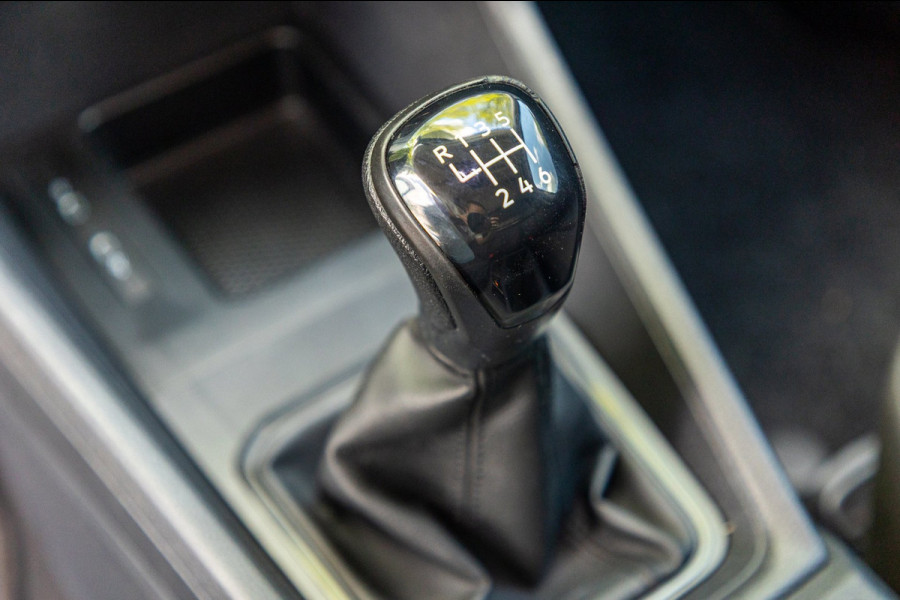 Volkswagen Caddy Cargo 2.0 TDI Comfort Trekhaak I Vloerplaat I Lat om Lat I Airco I Cruise I CarPlay I Android Auto I NAP