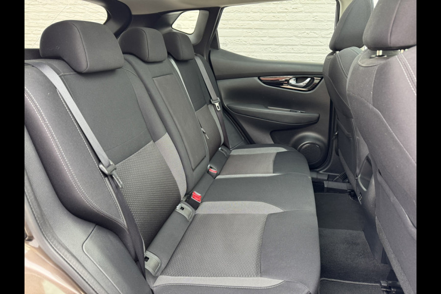 Nissan QASHQAI 1.3 DIG-T N-Connecta 160PK Led Panorama Clima Cruise Carplay Pds+360 camera