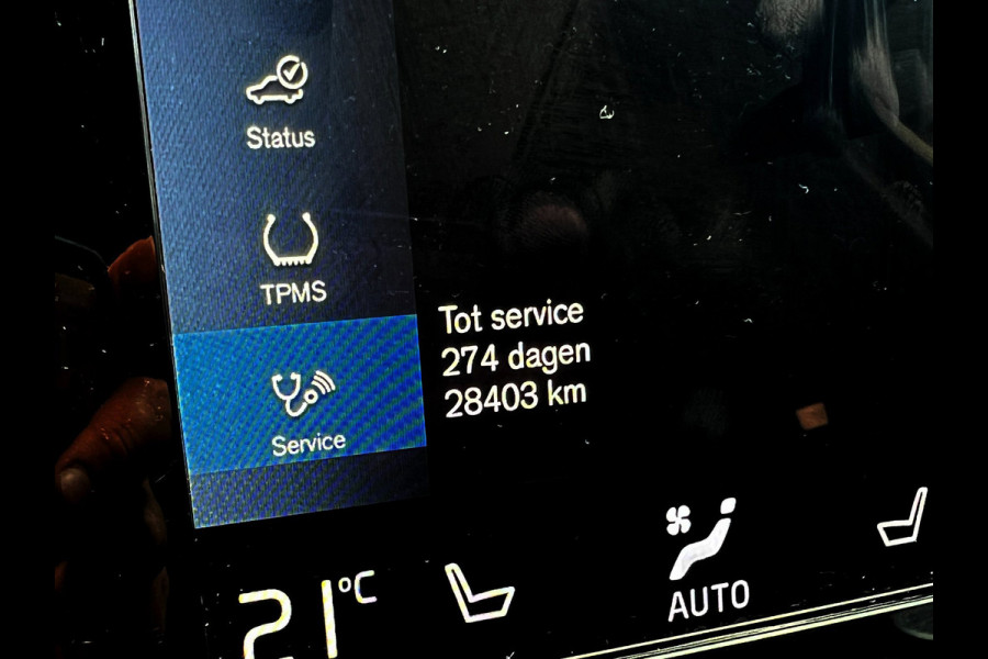 Volvo XC40 1.5 T5 Recharge Business Pro Leder_Carplay_3d cam_Dealer onderhouden