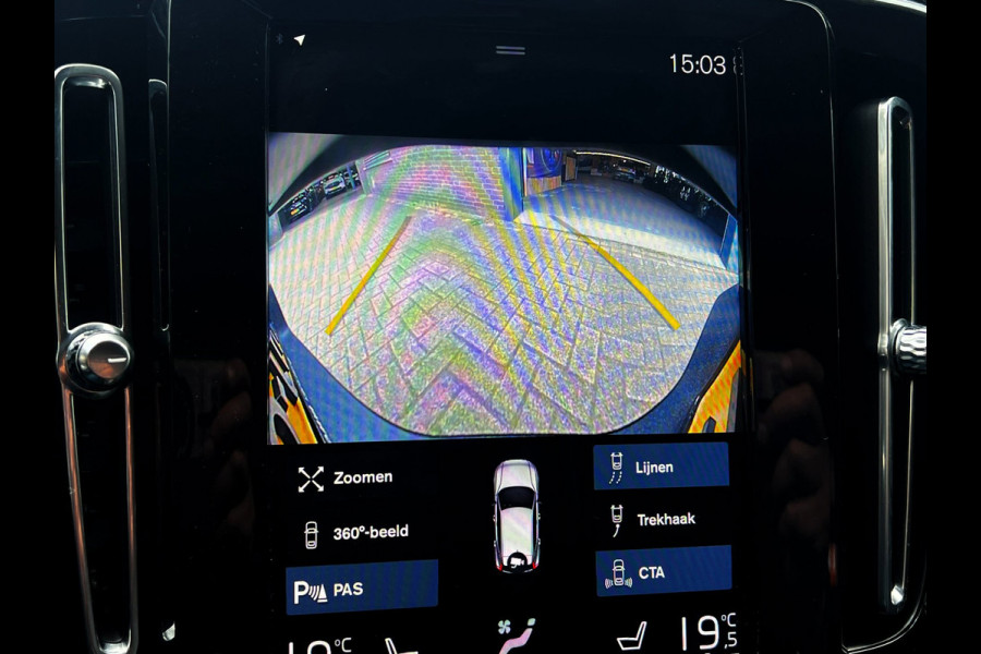 Volvo XC40 1.5 T5 Recharge Business Pro Leder_Carplay_3d cam_Dealer onderhouden