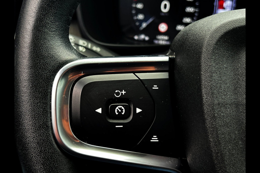 Volvo XC40 1.5 T5 Recharge Business Pro Leder_Carplay_3d cam_Dealer onderhouden