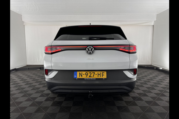 Volkswagen ID.4 Business 77 kWh [ 3-Fase-11kW ] {SOH-83%} (INCL-BTW) *LEATHER-ARTVELOURS | ADAPTIVE-CRUISE | FULL-LED | HEATED-COMFORTSEATS | KEYLESS | CAMERA | DIGI-COCKPIT | DAB | NAVI-FULLMAP | PRIVACY-GLASS | ECC | PDC | TOWBAR | 19''ALU*