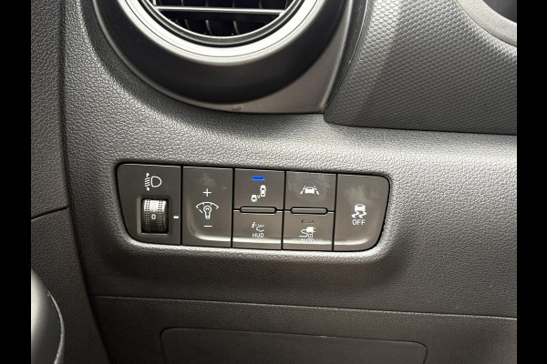Hyundai Kona EV Fashion 64 kWh | 94,7% SOH | Trekhaak | Warmtepomp | Head-Up | 3Fase | Krell | Dodehoeksensoren | Camera |