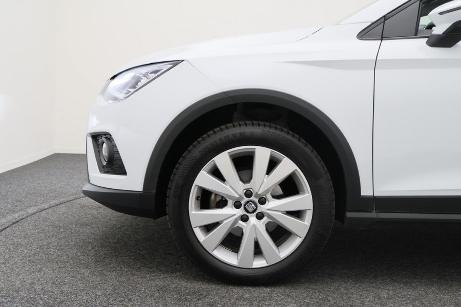 Seat Arona 1.0 TSI Xcellence Business Intense Climate, Stoelverwarming, Cruise, Apple Carplay, LED, DAB, 17''