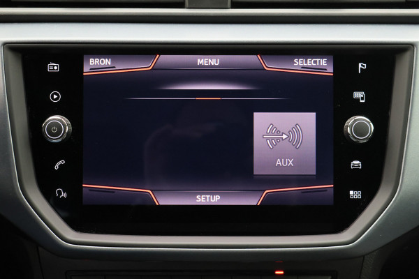 Seat Arona 1.0 TSI Xcellence Business Intense Climate, Stoelverwarming, Cruise, Apple Carplay, LED, DAB, 17''