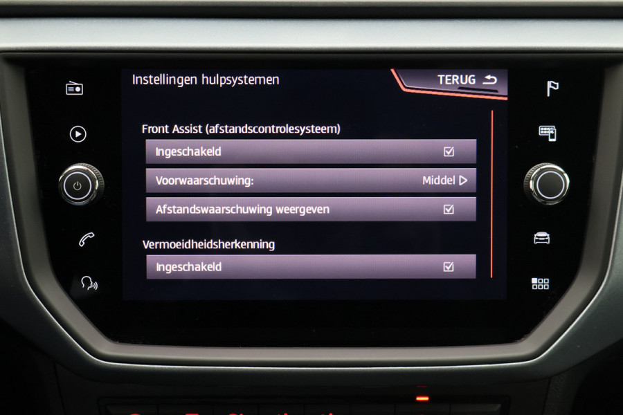 Seat Arona 1.0 TSI Xcellence Business Intense Climate, Stoelverwarming, Cruise, Apple Carplay, LED, DAB, 17''
