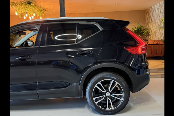 Volvo XC40 1.5 T3 Momentum Pro Automaat | Camera | ACC | CarPlay | LED | Stoelverwarming