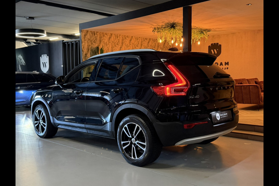Volvo XC40 1.5 T3 Momentum Pro Automaat | Camera | ACC | CarPlay | LED | Stoelverwarming