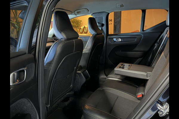 Volvo XC40 1.5 T3 Momentum Pro Automaat | Camera | ACC | CarPlay | LED | Stoelverwarming