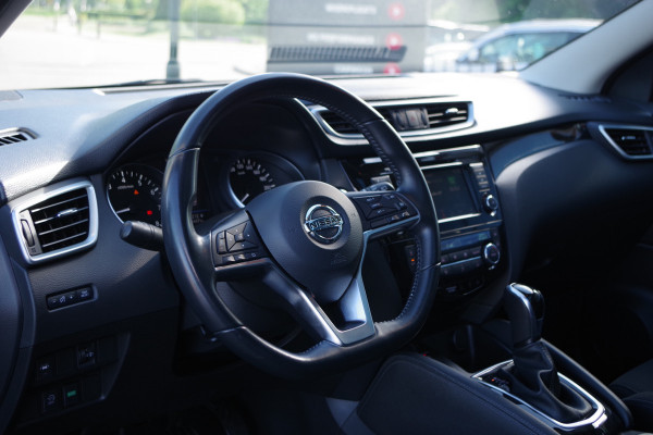 Nissan QASHQAI 1.3 DIG-T 160 PK Automaat N-Connecta, Panoramadak, 360 Camera, Adap. Cruise Control