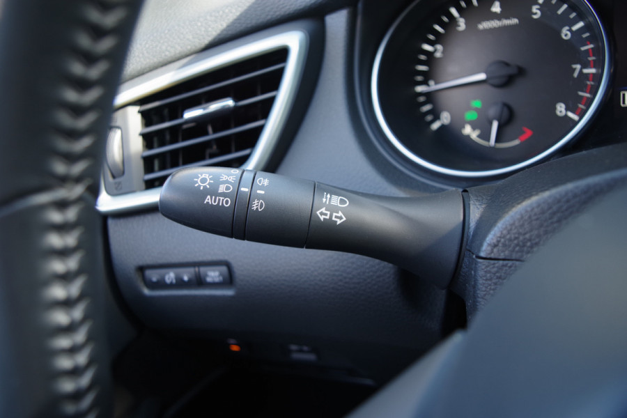 Nissan QASHQAI 1.3 DIG-T 160 PK Automaat N-Connecta, Panoramadak, 360 Camera, Adap. Cruise Control
