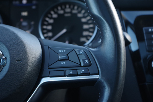 Nissan QASHQAI 1.3 DIG-T 160 PK Automaat N-Connecta, Panoramadak, 360 Camera, Adap. Cruise Control