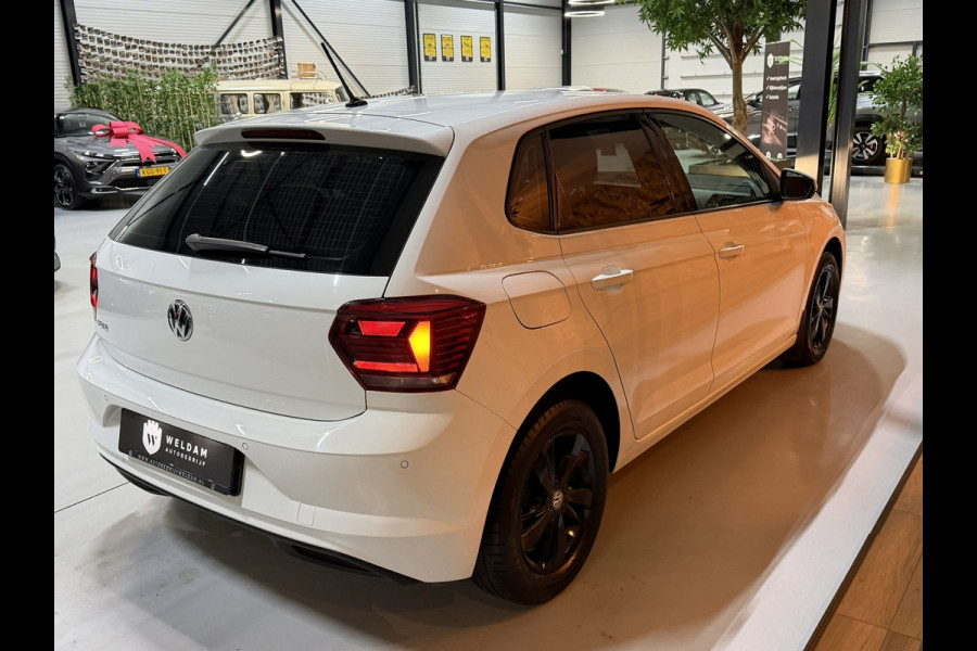 Volkswagen Polo 1.0 TSI Comfortline | CarPlay | Stoelverwarming | Adaptieve Cruise | Parkeersensoren | LED