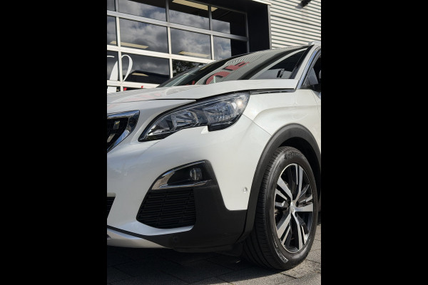 Peugeot 3008 1.2 PureTech Allure Pack AUTOMAAT - Navigatie / Apple Carplay I Airco I LED I DPC I Sport pakket I Dealer onderhouden
