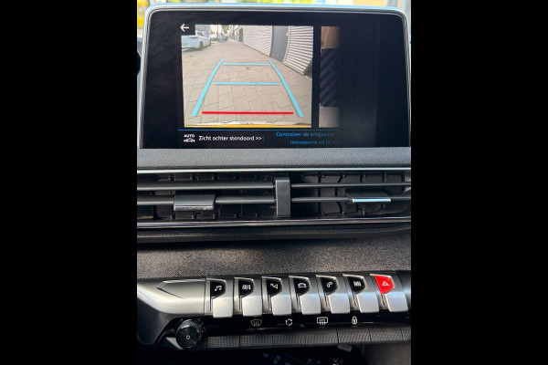 Peugeot 3008 1.2 PureTech Allure Pack AUTOMAAT - Navigatie / Apple Carplay I Airco I LED I DPC I Sport pakket I Dealer onderhouden